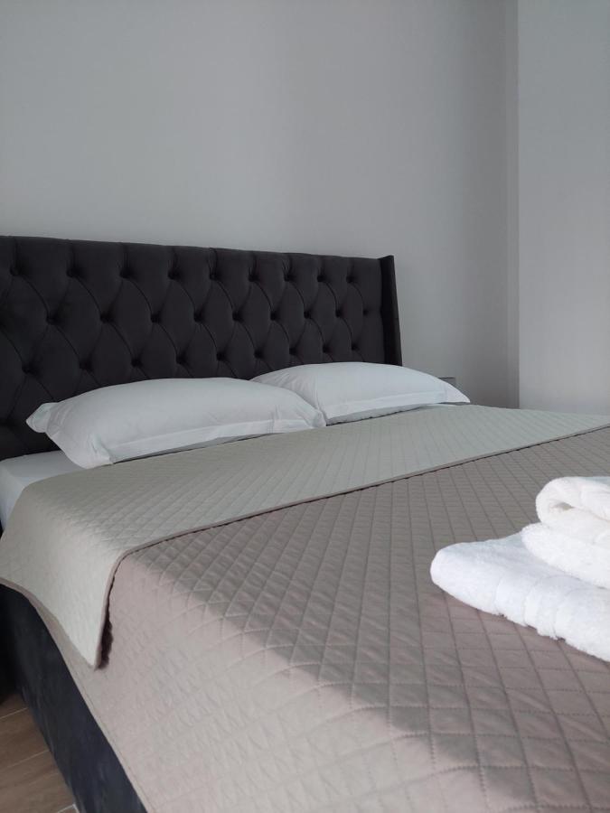 Gex Apartments Tirana Exterior photo